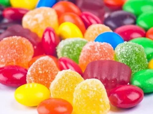 人民日報精選70個超實用健康養(yǎng)生飲食小知識 守護(hù)健康，從每日餐桌開始